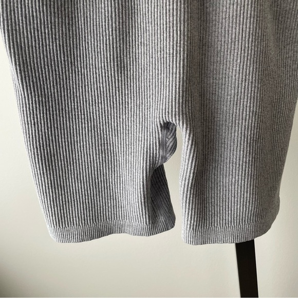 Refuge Ribbed Athletic Unitard Bike Shorts Tank Romper One Piece Grey Medium - Picture 4 of 8